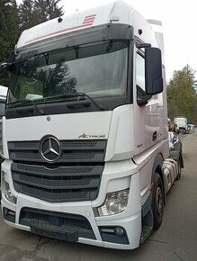 Mercedes Benz Actros 1845 - tahač