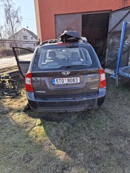 kia Carens 7 místná možná výměna