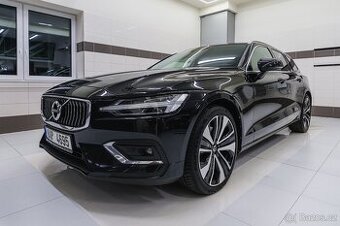 Volvo V60 B4 benzín Inscription el.tažné, FullLed, Kamera, C