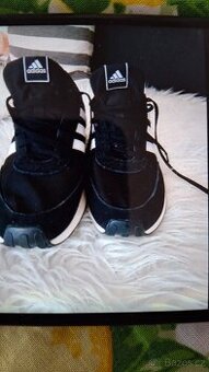 Nové Adidas run 60's 3.0