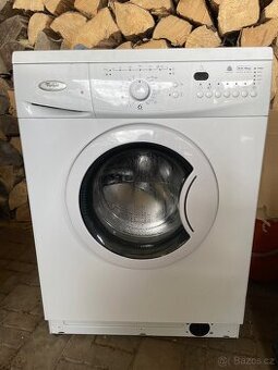 Pračka Whirlpool