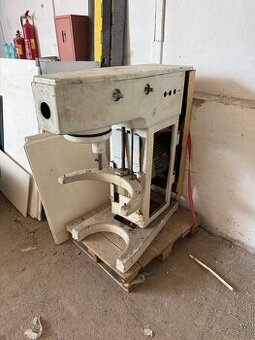 Robot ALBA RE 22 Hořovice 2