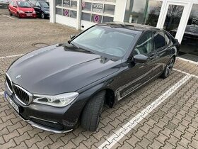 BMW Řada 7, BMW 730d XDrive Najeto 69000km