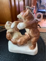 porcelánové sošky zvířat