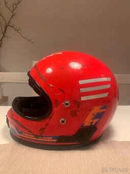 Retro motocyklová přilba