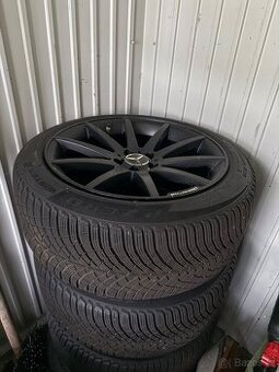 W222