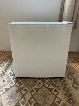 Lednice Ikea TILLREDA 43 l