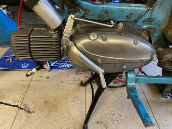 Motor Jawa pionýr 05