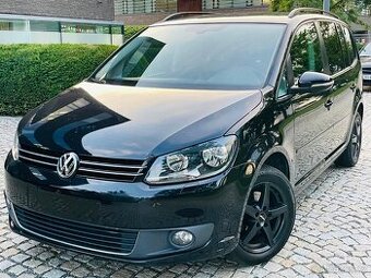 Volkswagen Touran 1.2TSI 77KW MANUÁL NAVIGACE VÝHŘEV