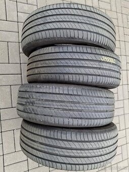 MICHELIN 225/50 r19 96V