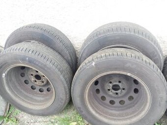 Kola Sharan, Alhambra, Galaxy 195/65 R15