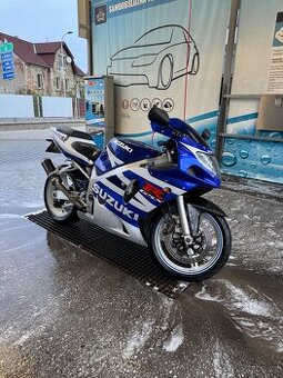 Suzuki gsxr 600