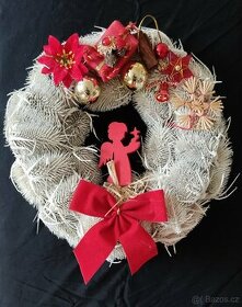 Vánoční nebo adventní věnečky možno i na zavěšení