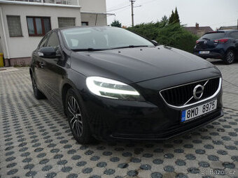 AKCE Volvo V40 D3 150k.s Momentum Automat po 1.majiteli