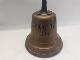 Starý mosazný velký lodní zvon EMCA 32, 1973, originál.