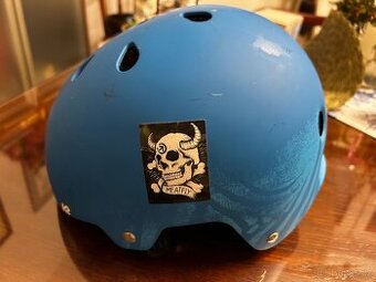 Cyklo helma zn K2 Varsity