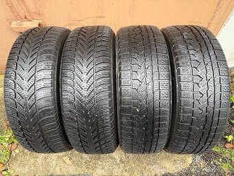 4 Zimní pneumatiky Fulda / Kumho 235/65 R17 XL
