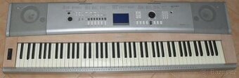 Digitální piano Yamaha Portable Grand DGX 620