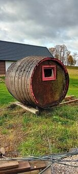 Prodám dřevěný sud,