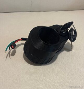 SPÍNACÍ SKŘÍŇKA BABETTA