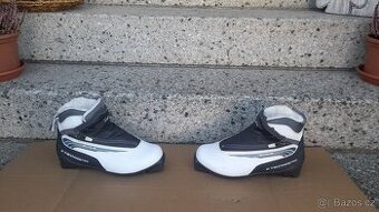 Boty na běžky Tecno Pro vel.39 SNS profil