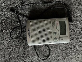 Prodám kapesní rádio Sangean (Tchajwan)