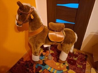 Mechanický jezdící kůň