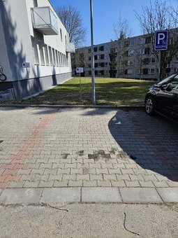 Prodej parkovacího stání - 1