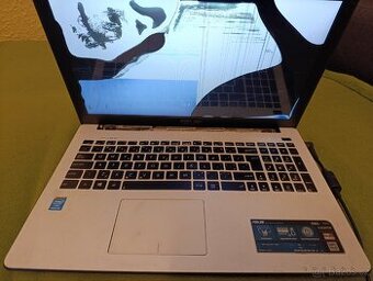 Prodám notebook ASUS X502C – na náhradní díly nebo k opravě