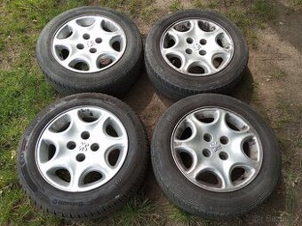 Starší Alu kola na Peugeot