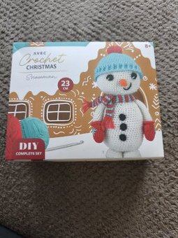 Háčkovací souprava Sněhulák 23 cm/ Nová