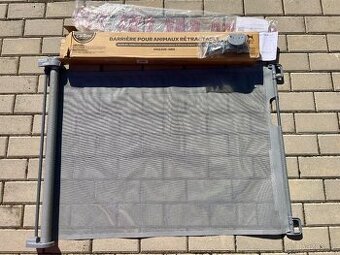 Výsuvná domácí branka na psy