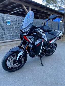 Moto Morini X-CAPE 1200 černá skladem + sada kufrů zdarma