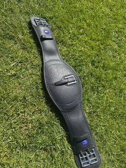 Prodám drezúrní podbřišník Wintec CAIR 70cm