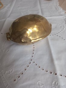 Prodám starožitný mosazný louskáček na ořechy