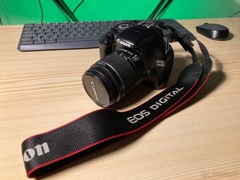 Canon EOS 1100D + brašna