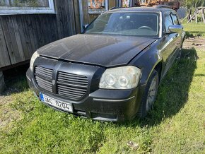 Dodge magnum černá barva - 1