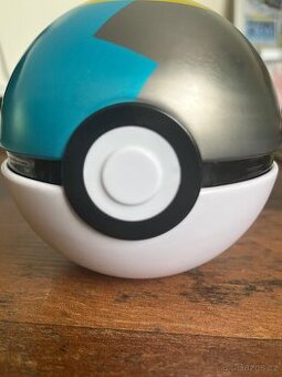 Pokémon ball