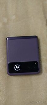 Motorola Razr 40
