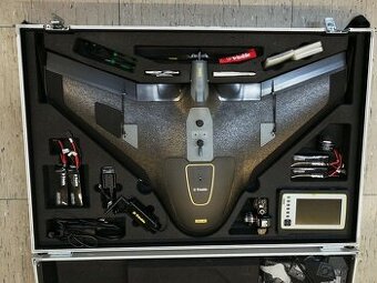 Profesionální dron Trimble UX-5 HP se Sony Alpha 7, bezvadný