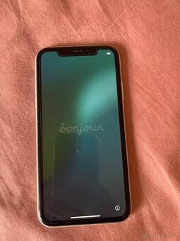 iPhone XR