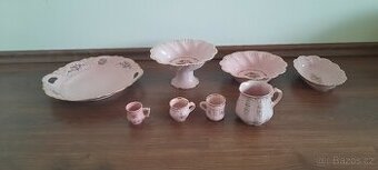 Růžový zlacený porcelán