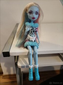 Monster High Abbey Bominable Art Class panenka