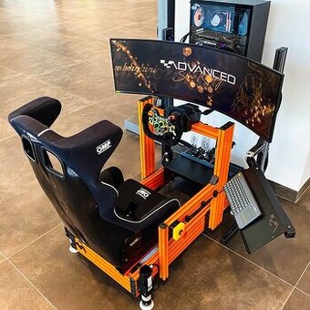 🏁 VÝROBA NA ZAKÁZKU – Sim rigy, volanty a další