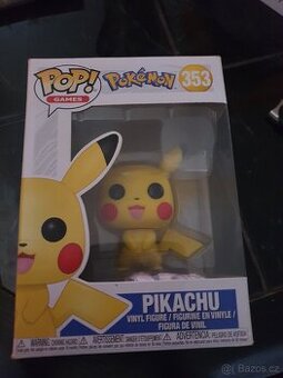 Pikachu Funko Pop 353