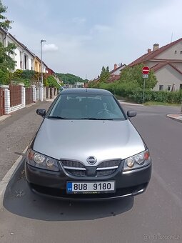 Nissan Almera