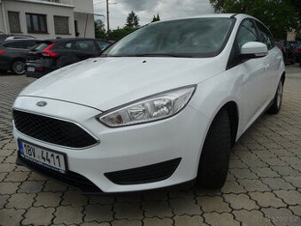 Ford Focus 1.0i 92kw 1.majitel koup. v čr. naj.83 200km