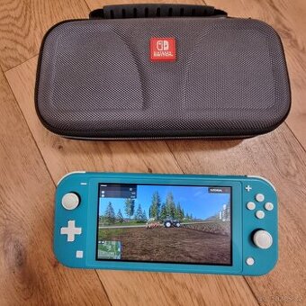 Nintendo Switch Lite + hra farming simulator