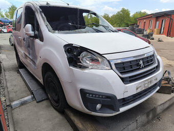 Peugeot Partner 1.6.HDI r.v.2016(4695)