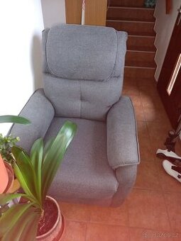 Elektrické relaxační kreslo
